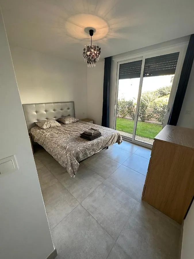 2-Bedroom-Apartment With A Terrace, Pool, Gym Málaga 0*,